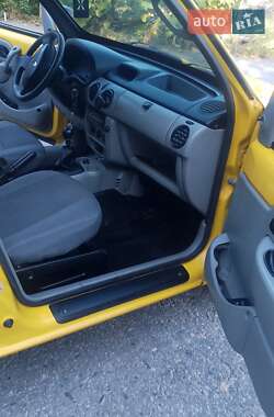 Минивэн Renault Kangoo 2003 в 