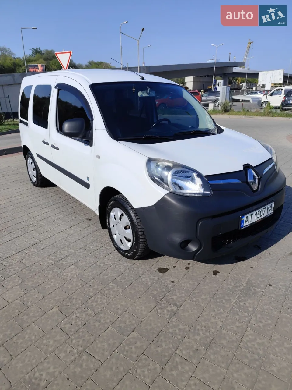 2015 Renault Kangoo - мініатюра 17