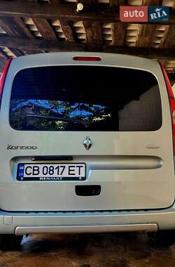 Минивэн Renault Kangoo 2011 в 