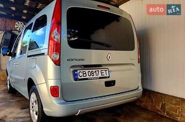 Минивэн Renault Kangoo 2011 в 
