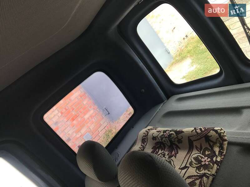 Минивэн Renault Kangoo 2003 в Нежине