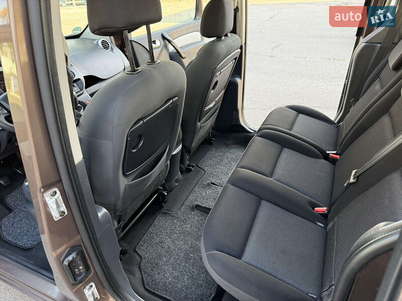 Мінівен Renault Kangoo 2015 в Дніпрі