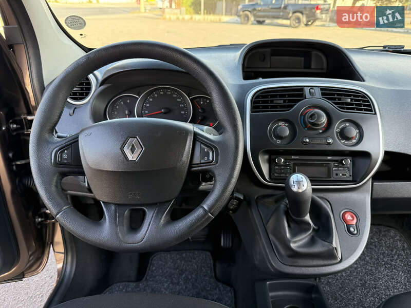 Мінівен Renault Kangoo 2015 в Дніпрі