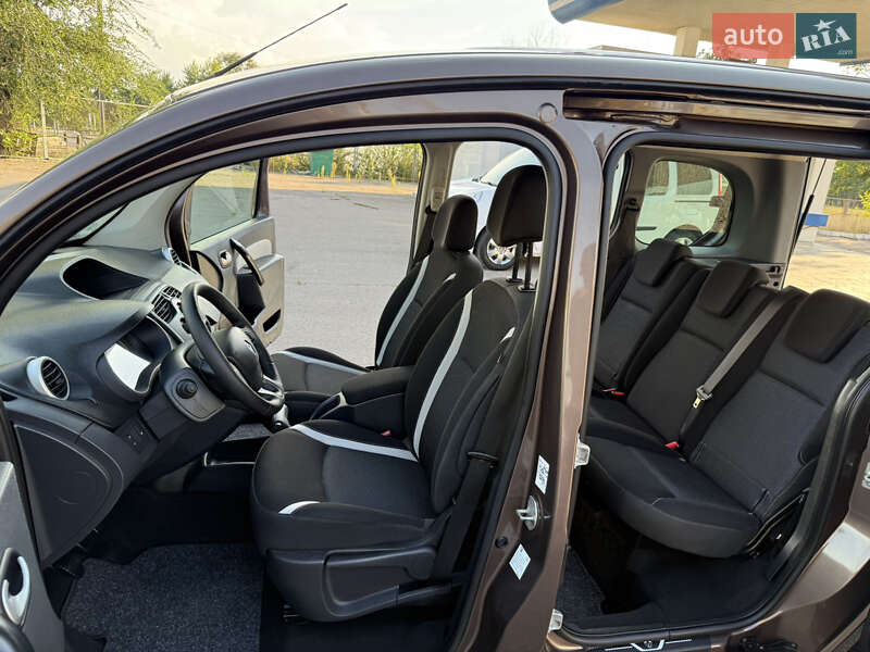 Мінівен Renault Kangoo 2015 в Дніпрі