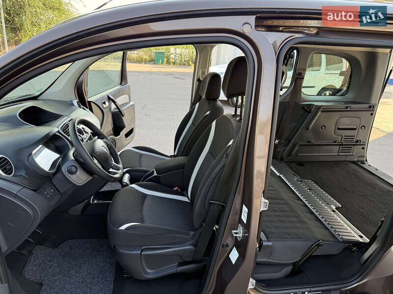 Мінівен Renault Kangoo 2015 в Дніпрі