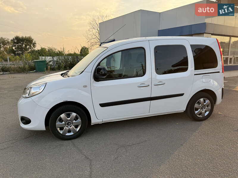Минивэн Renault Kangoo 2015 в Днепре