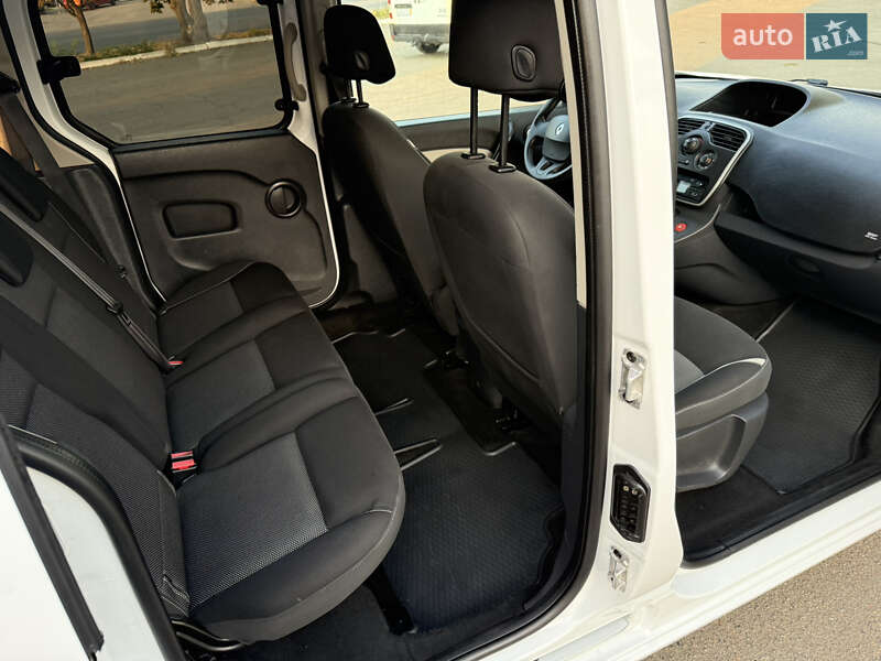 Минивэн Renault Kangoo 2015 в Днепре
