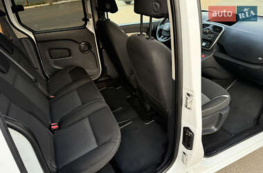 Минивэн Renault Kangoo 2015 в 