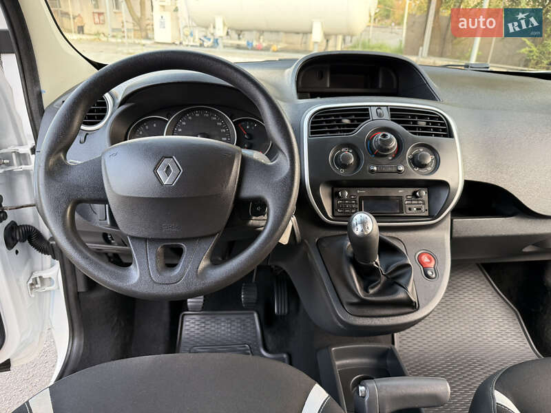 Минивэн Renault Kangoo 2015 в Днепре