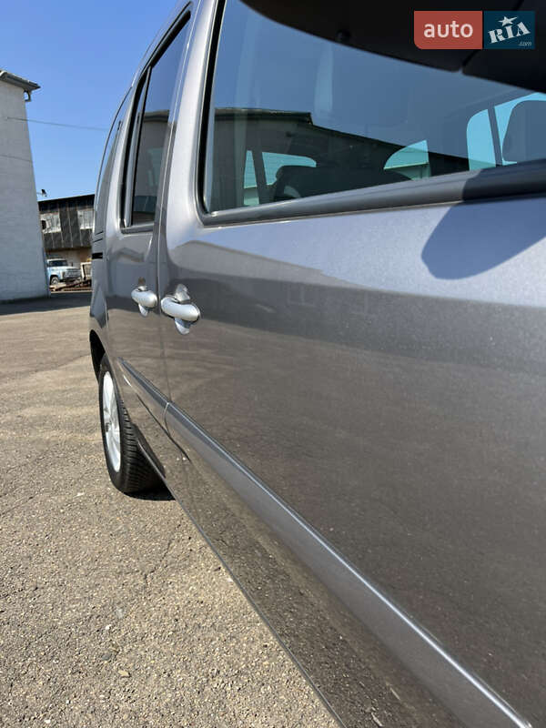 Минивэн Renault Kangoo 2014 в Луцке
