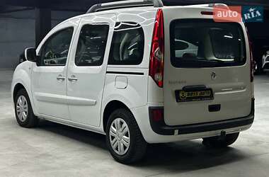 Минивэн Renault Kangoo 2012 в 