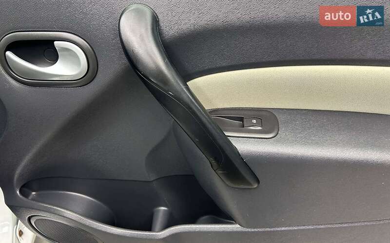 Минивэн Renault Kangoo 2012 в Черновцах