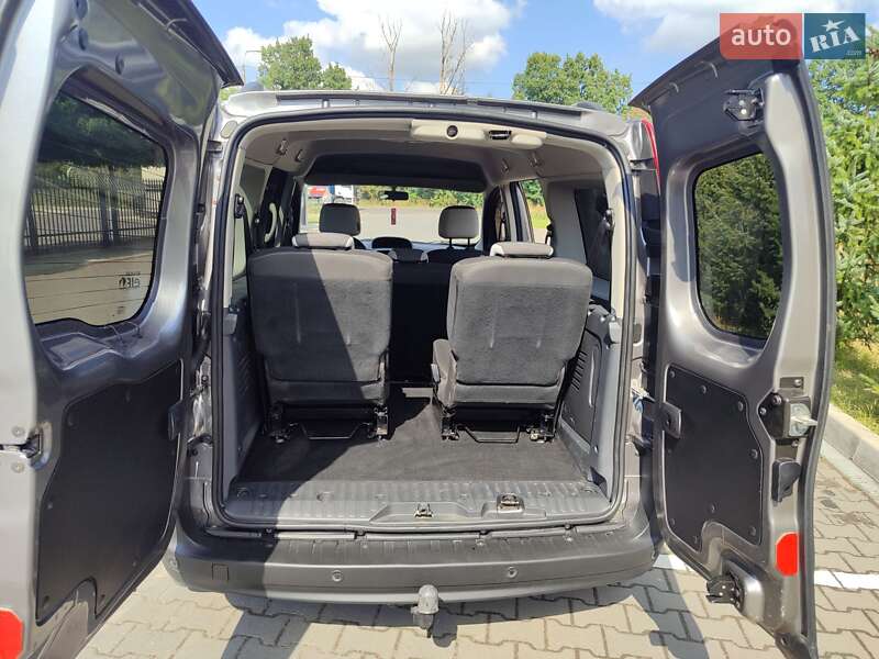 Минивэн Renault Kangoo 2013 в Луцке