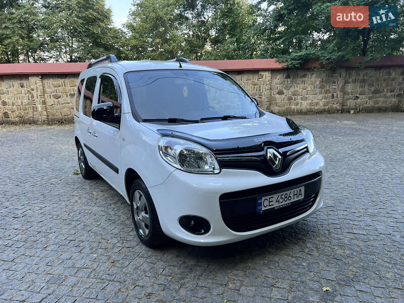Мінівен Renault Kangoo 2017 в Чернівцях