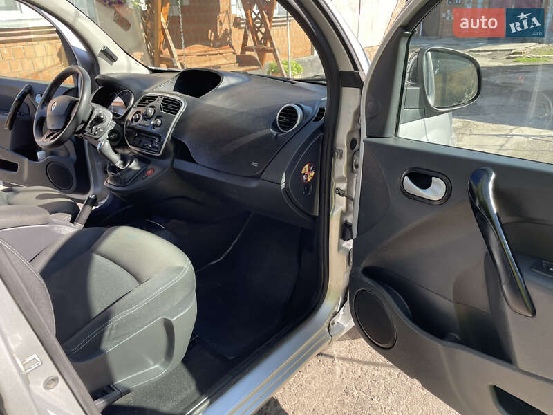 Минивэн Renault Kangoo 2018 в Млинове