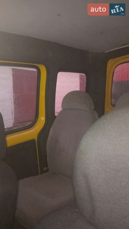 Мінівен Renault Kangoo 2000 в Житомирі фото 3 Мінівен Renault Kangoo 2000 в Житомирі