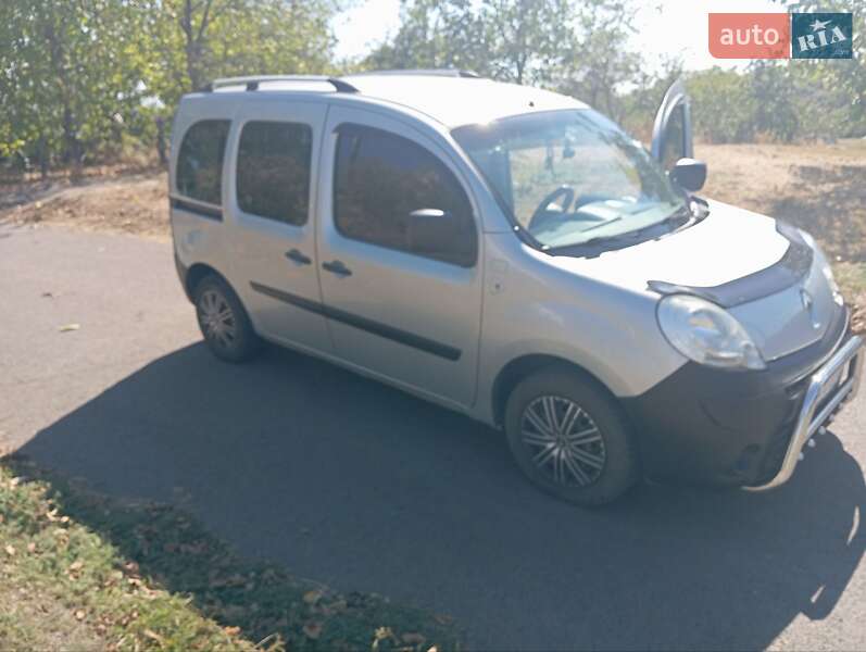 Минивэн Renault Kangoo 2009 в Подольске фото 4 Минивэн Renault Kangoo 2009 в Подольске