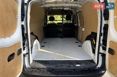 Грузовой фургон Renault Kangoo 2019 в 