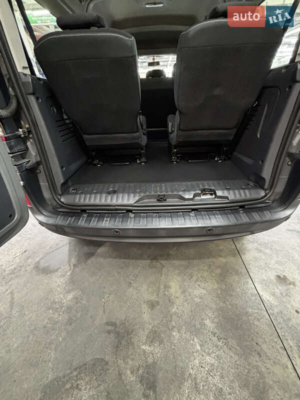 Мінівен Renault Kangoo 2015 в Чернівцях