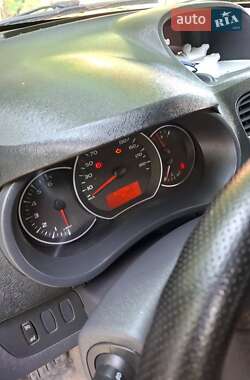 Минивэн Renault Kangoo 2012 в 