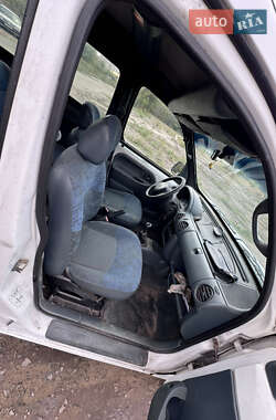Минивэн Renault Kangoo 1999 в 