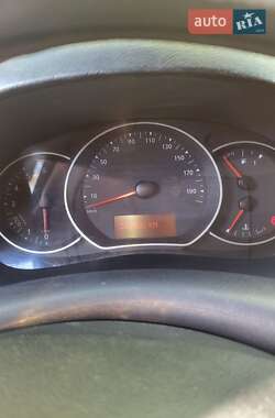 Грузовой фургон Renault Kangoo 2013 в 