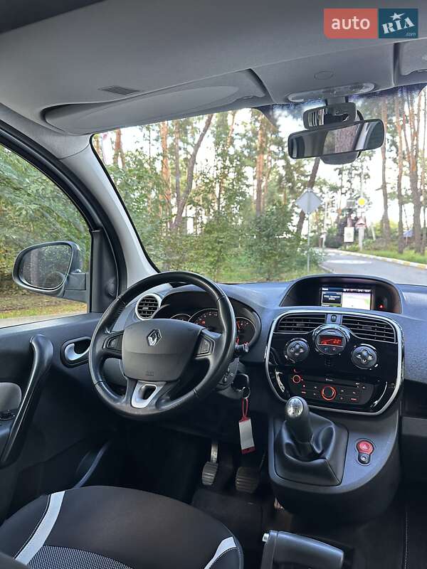 Минивэн Renault Kangoo 2016 в Белогородке