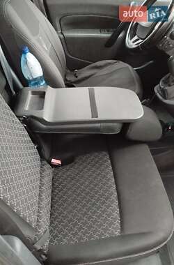 Грузовой фургон Renault Kangoo 2014 в 