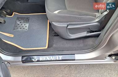 Минивэн Renault Kangoo 2016 в 