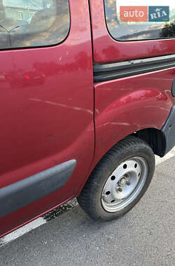 Минивэн Renault Kangoo 2004 в 