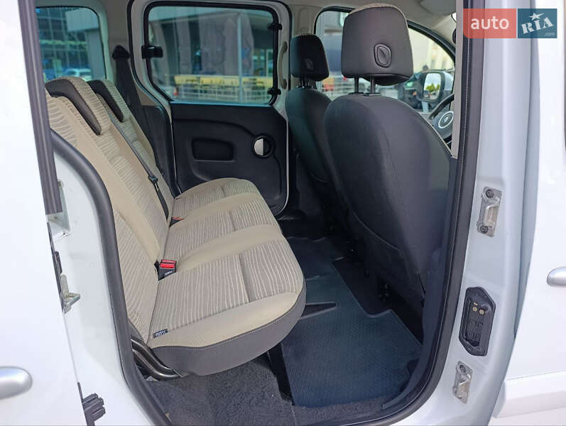 Минивэн Renault Kangoo 2012 в Виннице