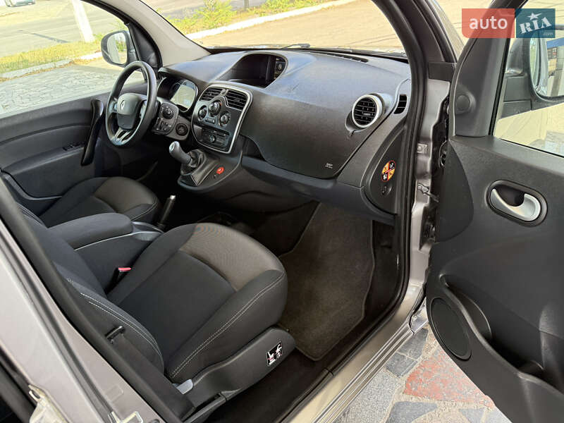 Минивэн Renault Kangoo 2017 в Днепре