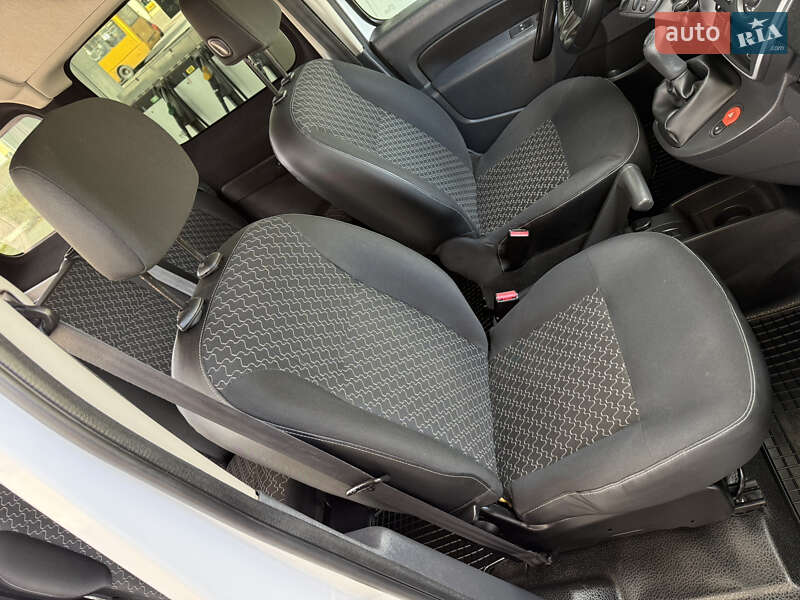 Мінівен Renault Kangoo 2014 в Дніпрі