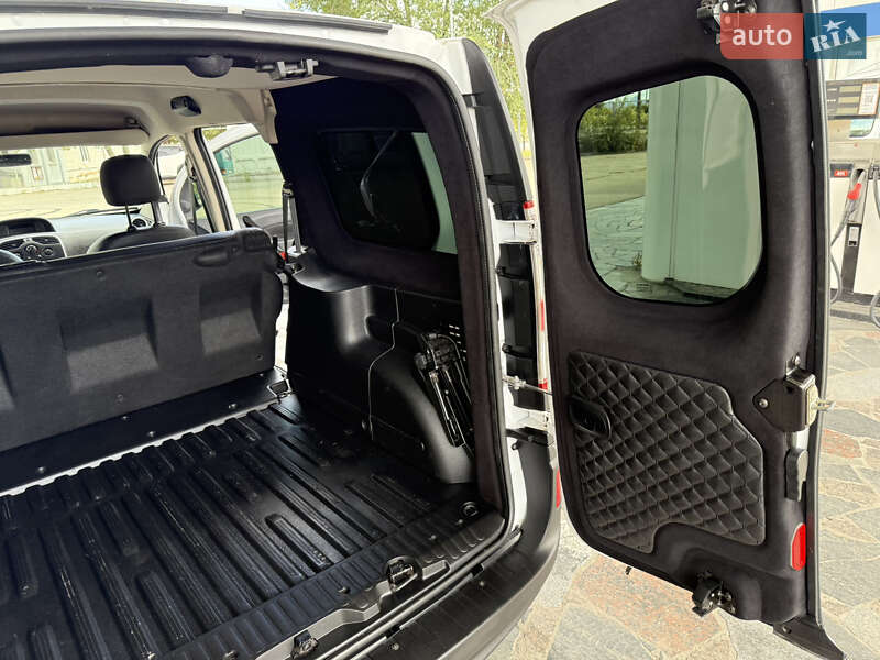 Мінівен Renault Kangoo 2014 в Дніпрі