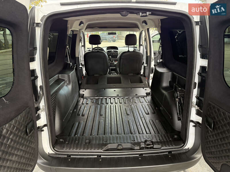 Мінівен Renault Kangoo 2014 в Дніпрі