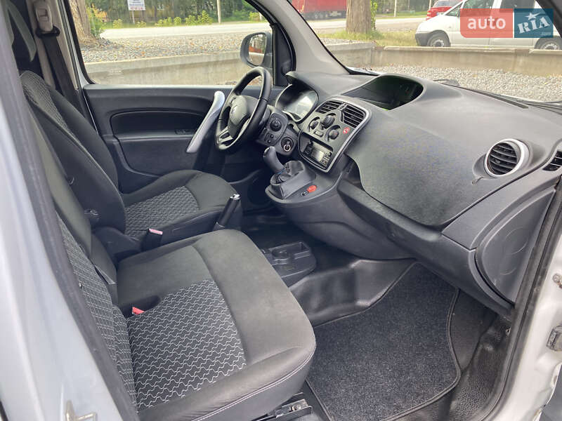 Грузовой фургон Renault Kangoo 2016 в Хмельницком