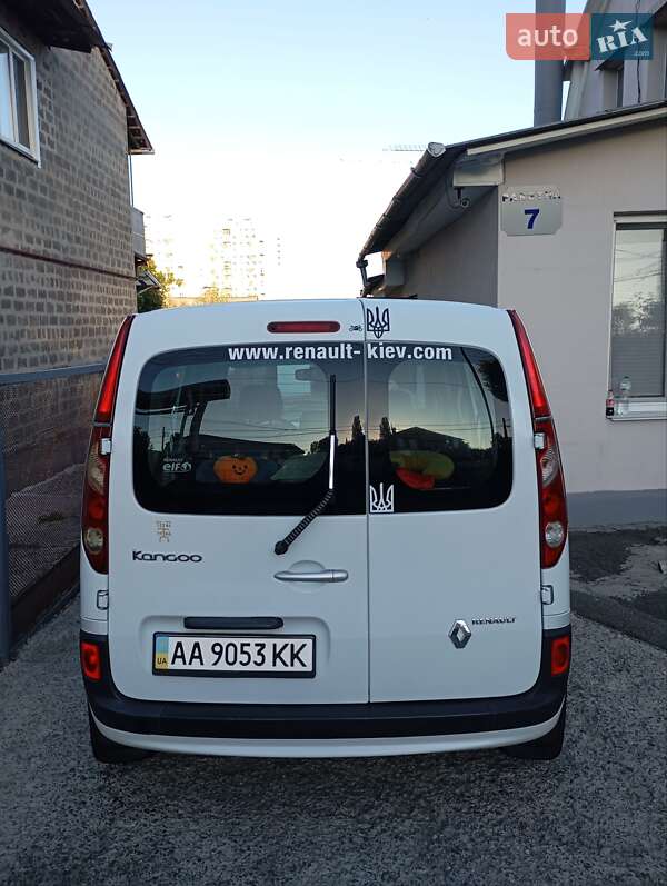 Мінівен Renault Kangoo 2011 в Києві