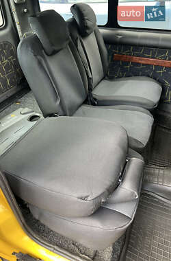 Минивэн Renault Kangoo 2007 в 