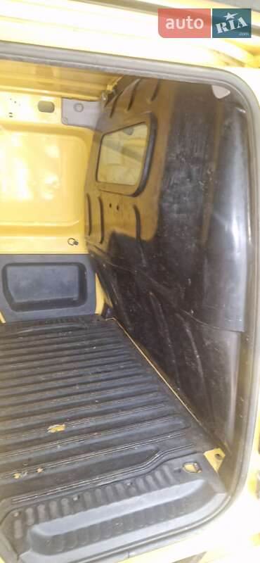 Грузовой фургон Renault Kangoo 2012 в Киеве фото 2 Грузовой фургон Renault Kangoo 2012 в Киеве