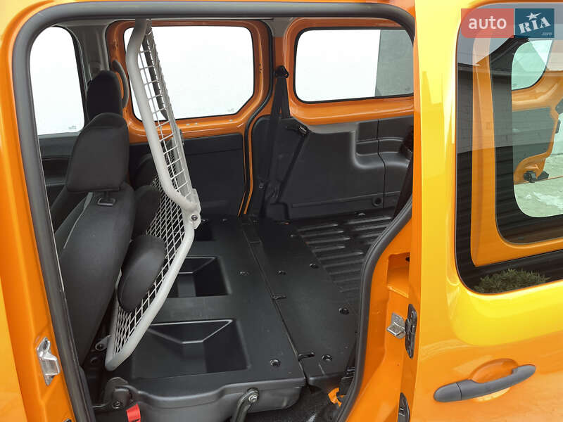 Минивэн Renault Kangoo 2017 в Киеве