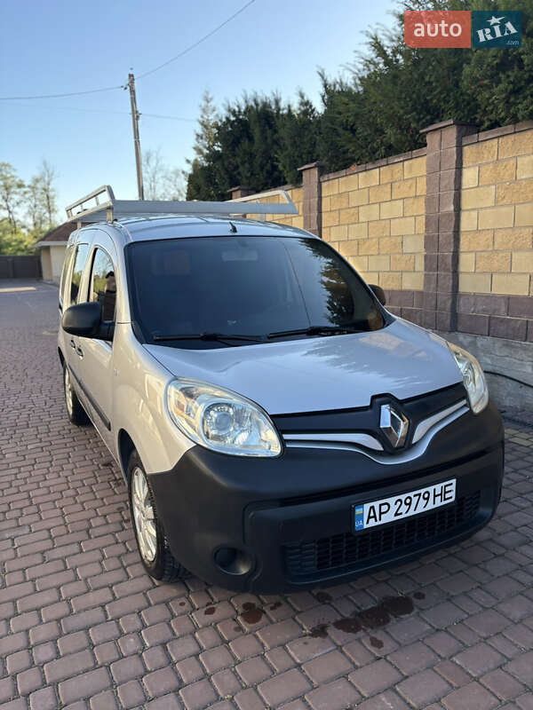 Грузопассажирский фургон Renault Kangoo 2015 в Запорожье