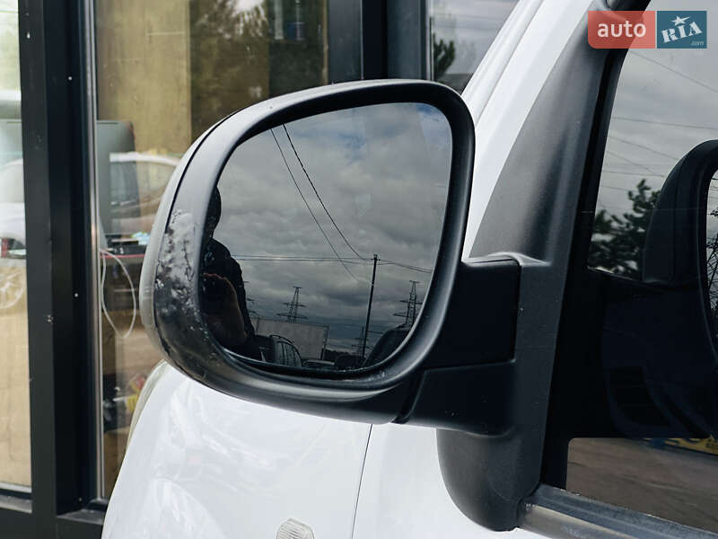 Мінівен Renault Kangoo 2013 в Харкові