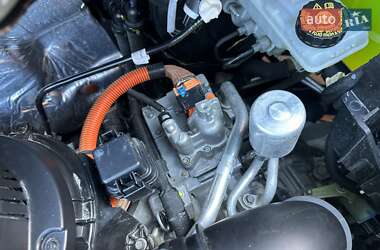 Грузовой фургон Renault Kangoo 2021 в 