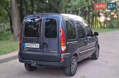 Минивэн Renault Kangoo 2003 в 