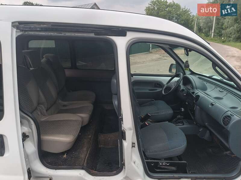 Минивэн Renault Kangoo 1999 в Киеве