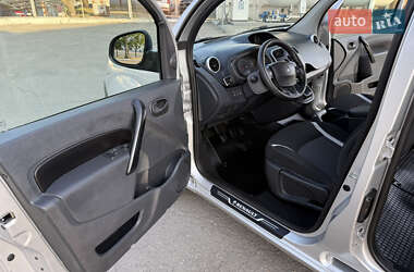 Минивэн Renault Kangoo 2016 в 