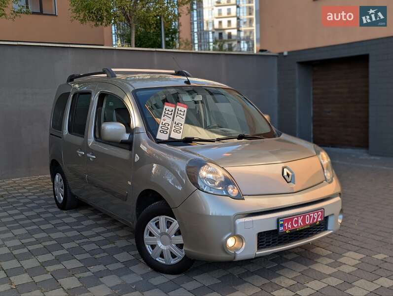 Минивэн Renault Kangoo 2011 в Ивано-Франковске