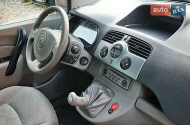 Минивэн Renault Kangoo 2009 в 