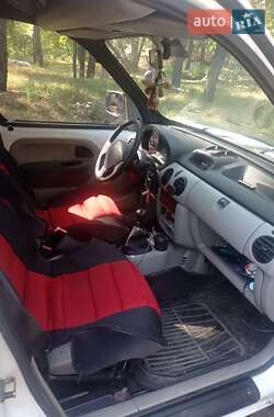 Минивэн Renault Kangoo 2005 в 