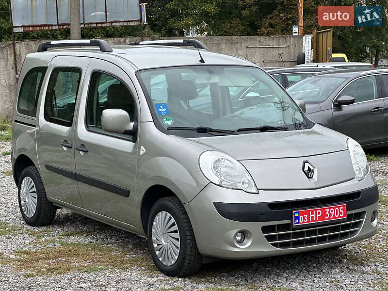 Минивэн Renault Kangoo 2010 в Виннице